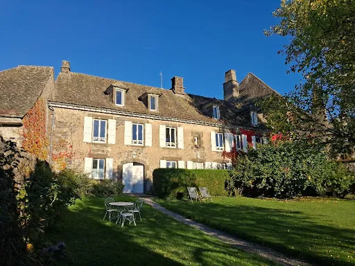 Maison 12 pièces 300 m²