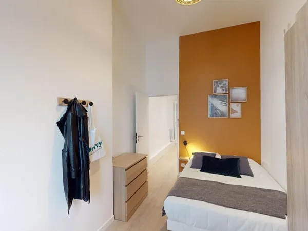 10 République - Chambre 4