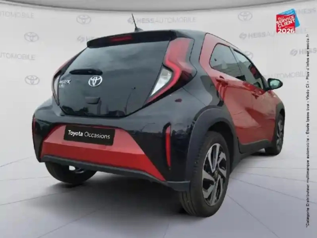 Toyota Aygo X 1.0 vvt-i 72ch design s-cvt my23 — photo 6
