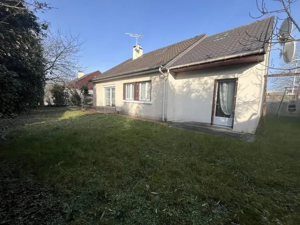 Maison Individuelle à Vendre à Moissy-Cramayel