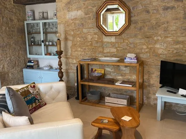 Maison a louer 6/7 mois ou par mois