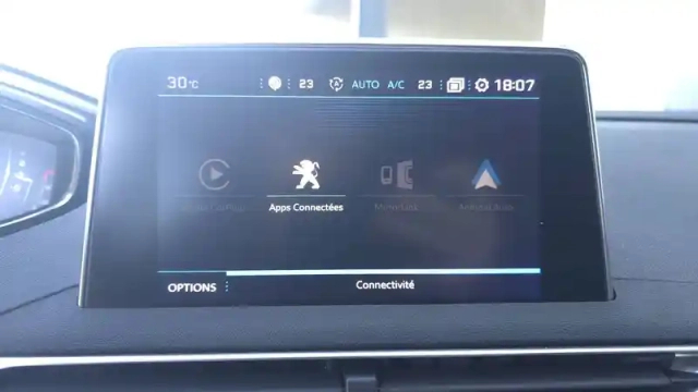 Peugeot 3008 1.2 puretech 130ch s&amp;s bvm6 — photo 31