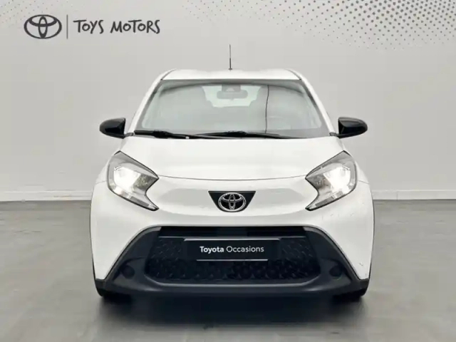 Toyota Aygo 1.0 s-cvt 72 dynamic — photo 8