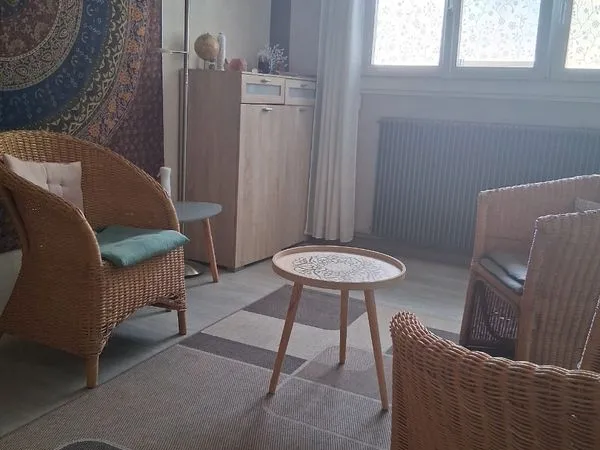 Cabinet dans local partagé