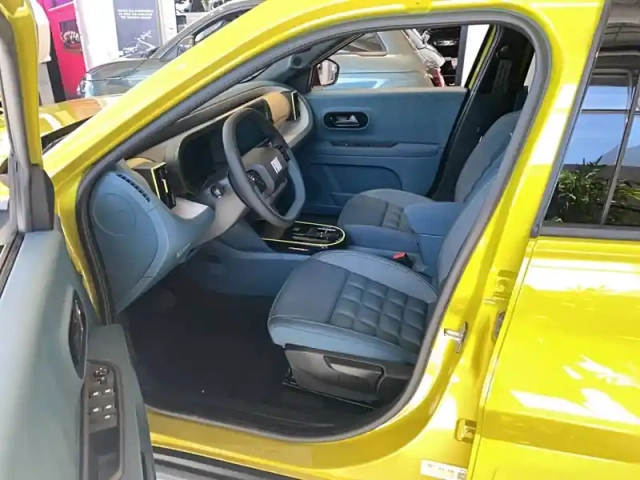Fiat Grande Panda e 83ch — photo 114
