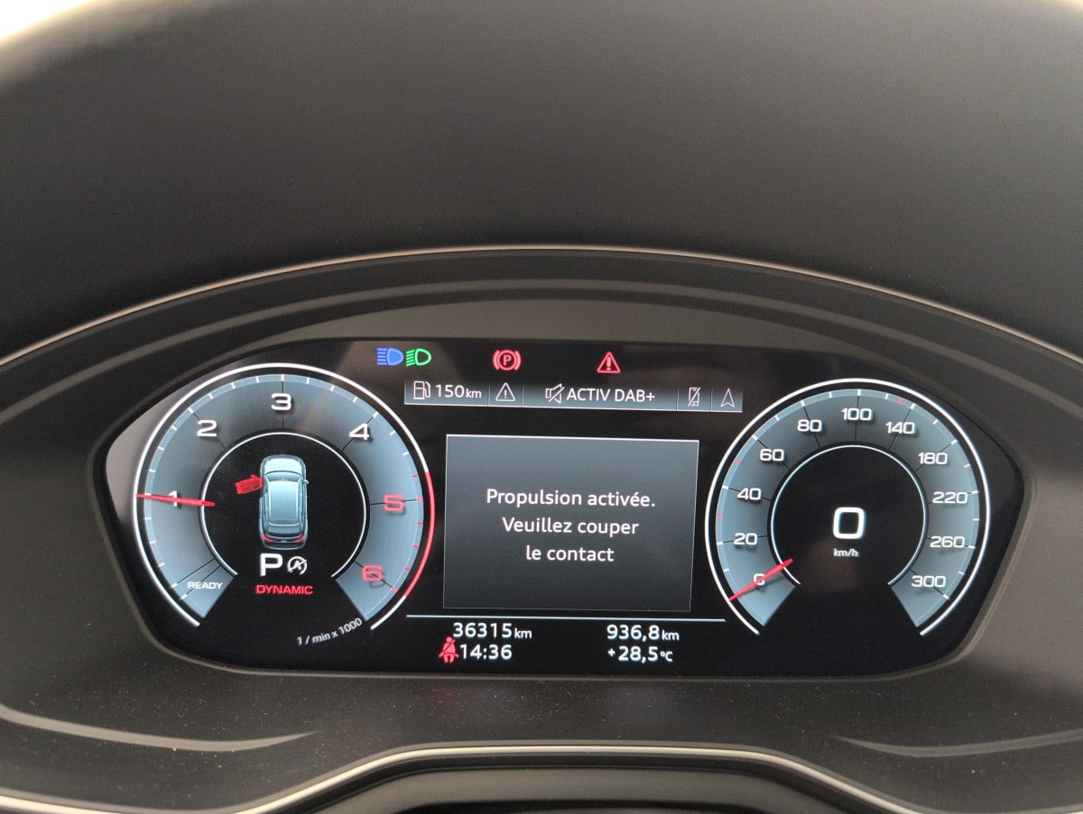 Audi A4 Allroad — photo 23