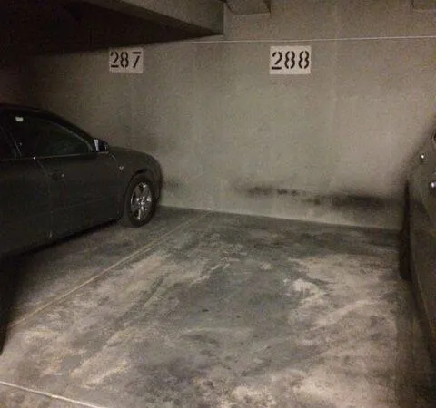 Parking 15 m²
