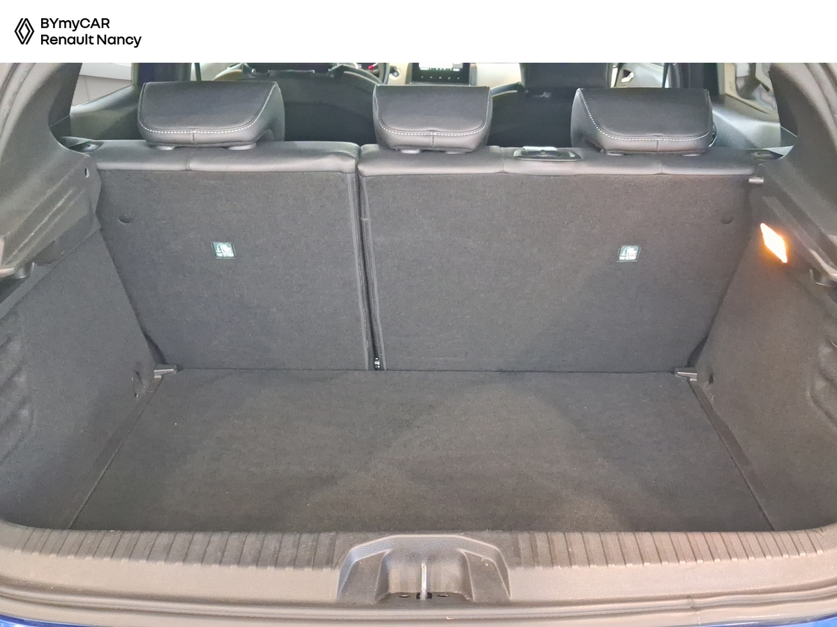 Renault Clio TCe 90 — photo 13