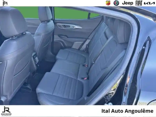 Alfa Romeo Tonale 1.3 phev 280ch veloce at6 e-q4 — photo 10