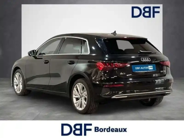 Audi A3 35 tdi 150 s tronic 7 design luxe — photo 3