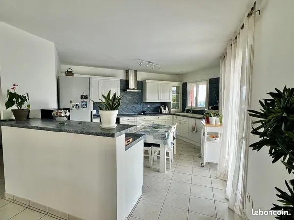 Maison 6 pièces 149 m²