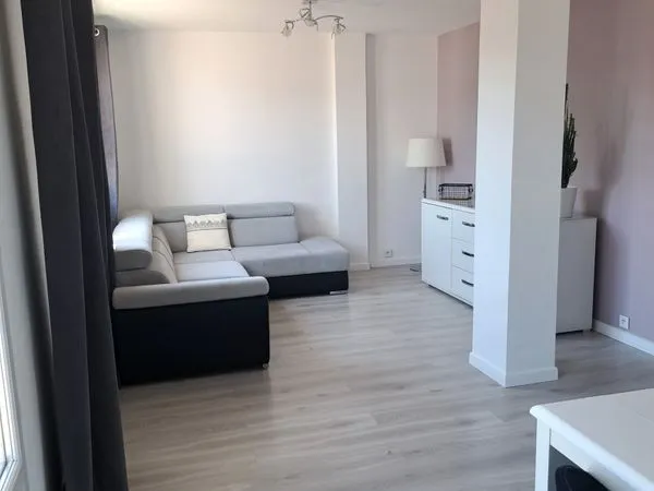 Location appartement meublé T3 EYBENS