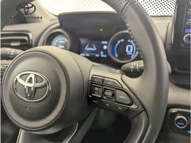 Toyota Yaris 120 vvt-i design — photo 13