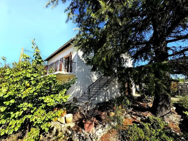 Maison 95 m² avec garage de 103 m² aménageable