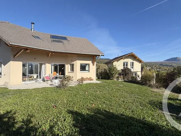 Maison 5 pièces 127 m²