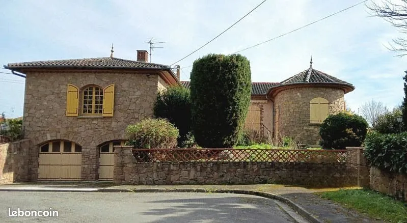 Photo 3