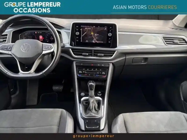 Volkswagen T-Roc 2.0 tdi 150ch style dsg7 — photo 11