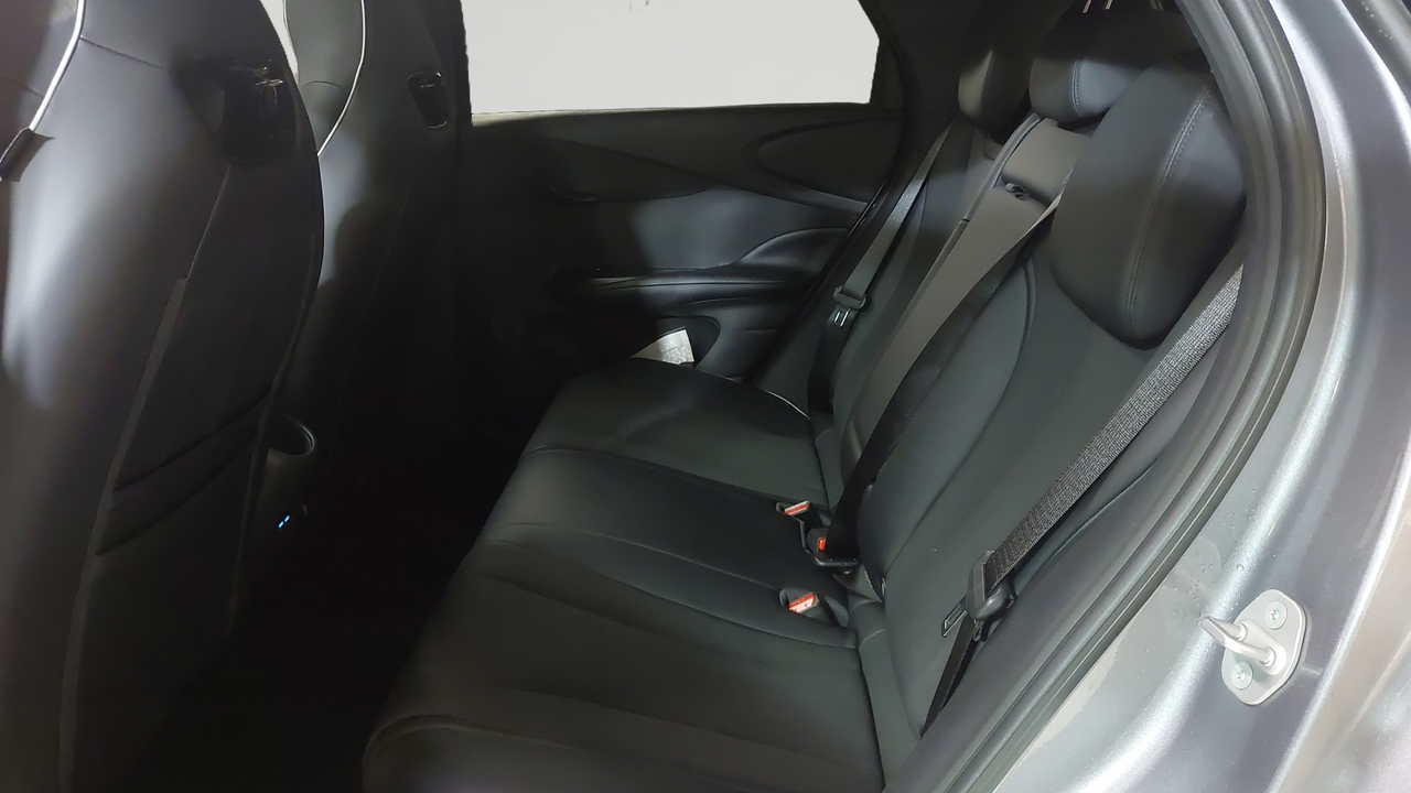 BYD Dolphin 60,4 kWh 204 ch — photo 13