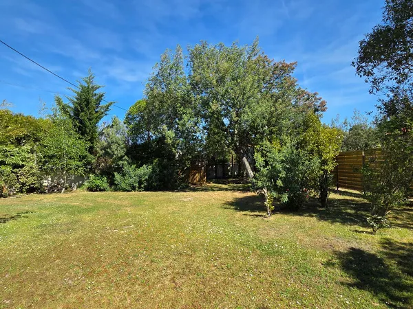 Terrain 539 m²