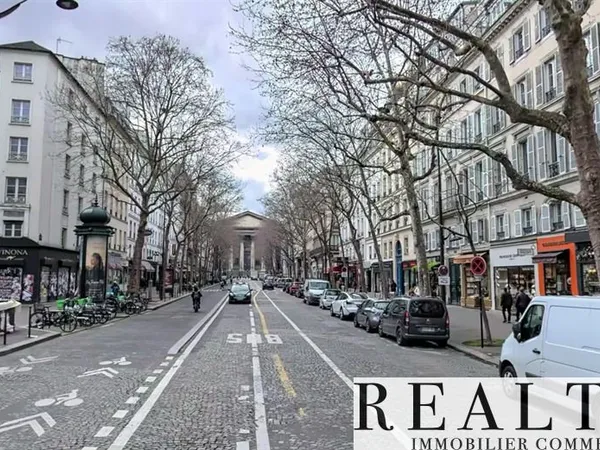 Local commercial 135 m²
