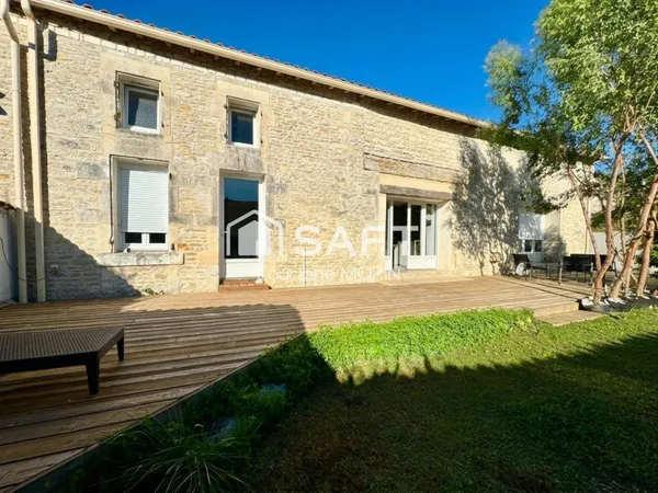 Coup de coeur pour un ensemble de 2 maisons !