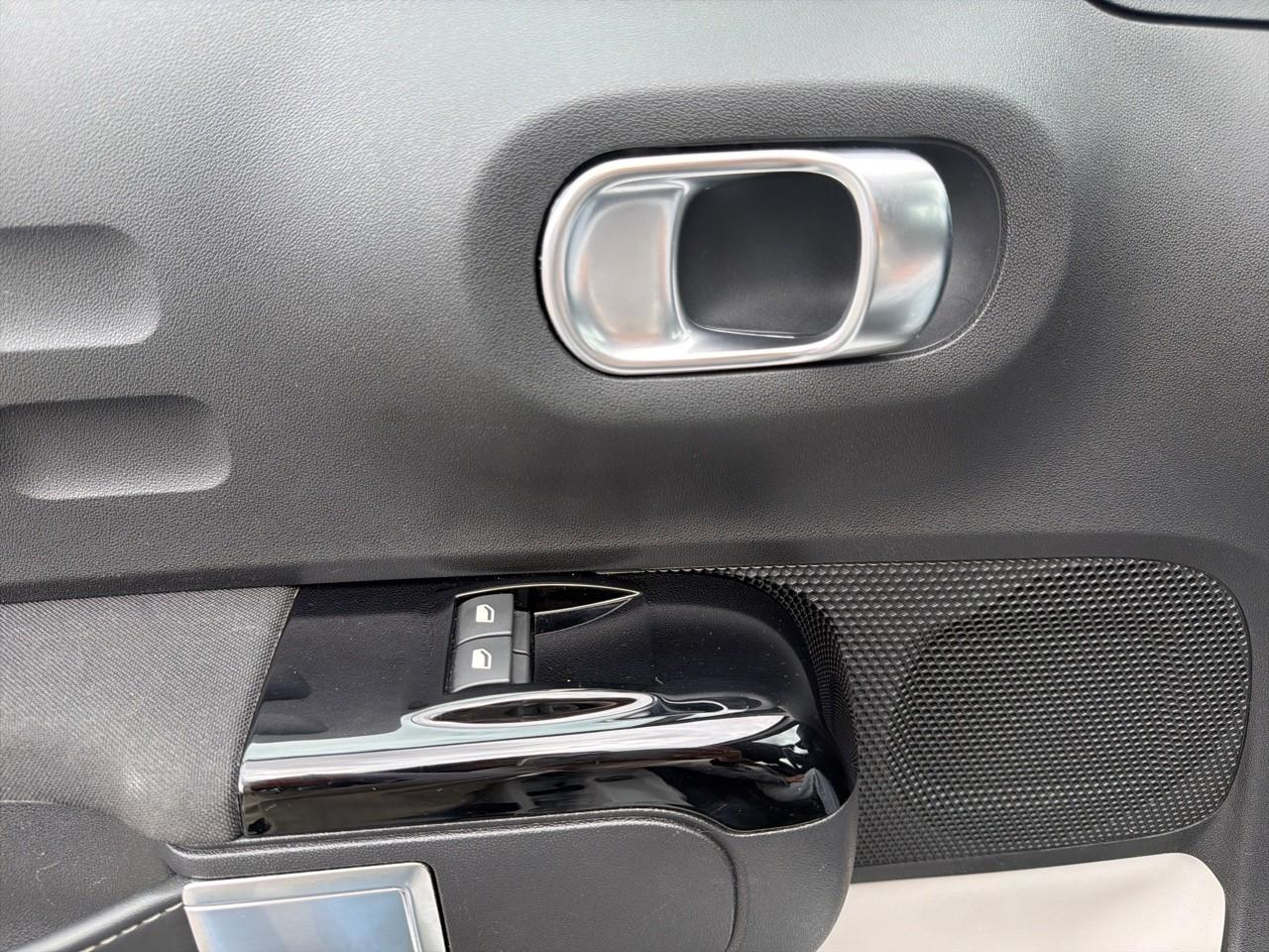 Citroën C3 1.2 puretech 83ch s&s shine — photo 12