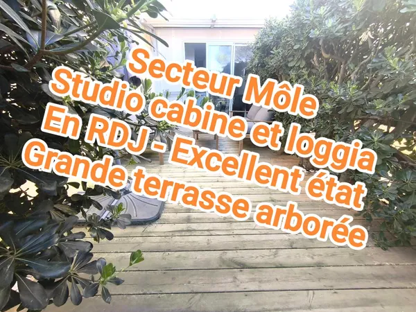 Studio avec terrasse - Proche mer - parking gratuit