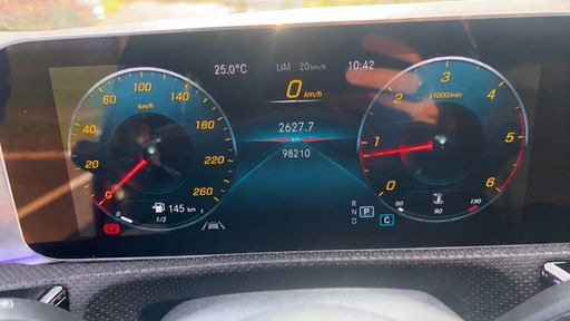 Mercedes Classe A 200 163 7G-DCT - AMG Line – 2018 – 98210 km – Essence – Boîte Automatique — photo 15