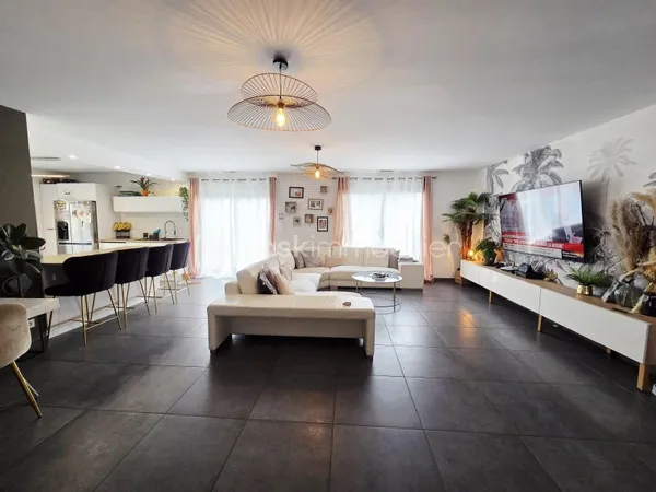 Maison 6 pièces 173 m²