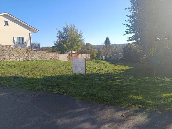 Terrain constructible saint Barthélémy lestra 42