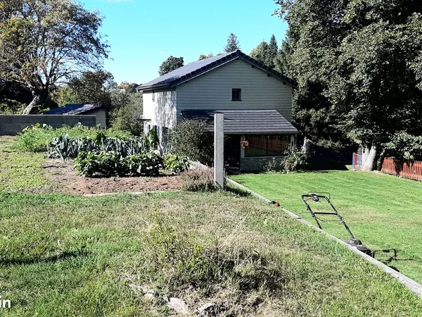 Maison avec garage