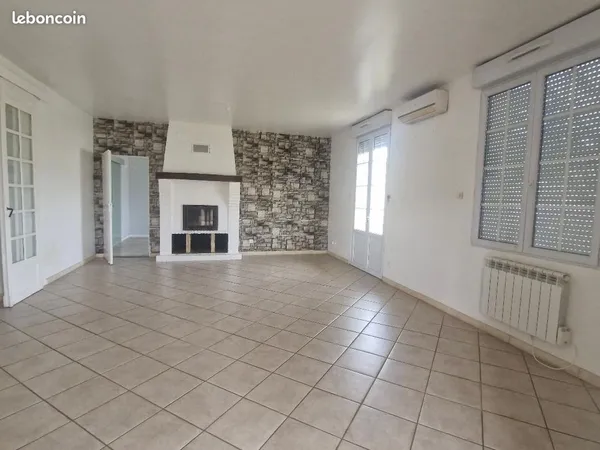 LOCATION APPARTEMENT T4 ECHIGEY - 98m²