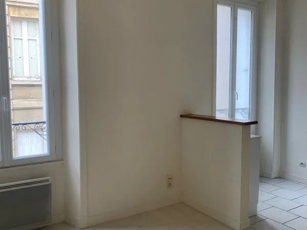 Loue appartement T2 centre ville de Bressuire