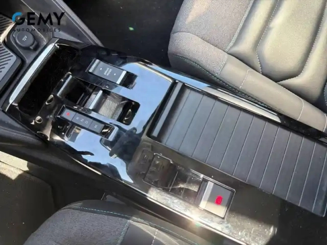 Citroën C4 x puretech 130 s&amp;s eat8 — photo 21