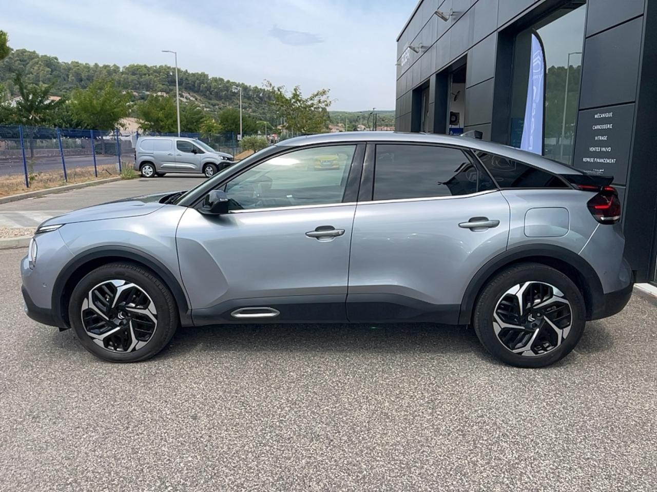 Citroën C4 puretech 130 s&s eat8 shine — photo 8