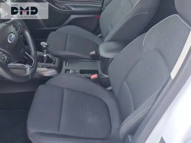 Ford Focus 1.0 ecoboost 125ch titanium — photo 9