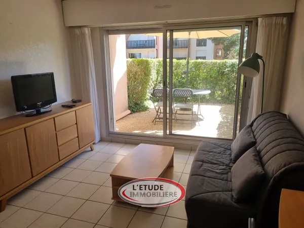 Studio cabine avec place de parking privative