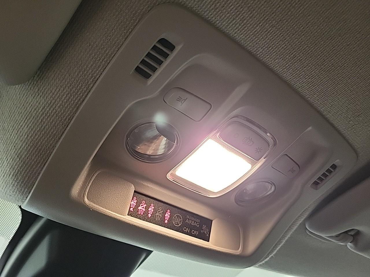 Citroën C3 puretech 110 s&s eat6 shine — photo 24