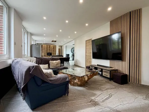 Maison 6 pièces 190 m²