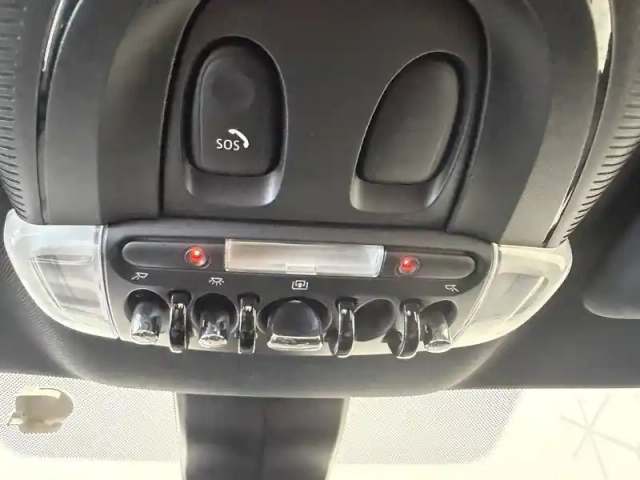 Mini Mini countryman 125 - 95 ch all4 bva6 — photo 25