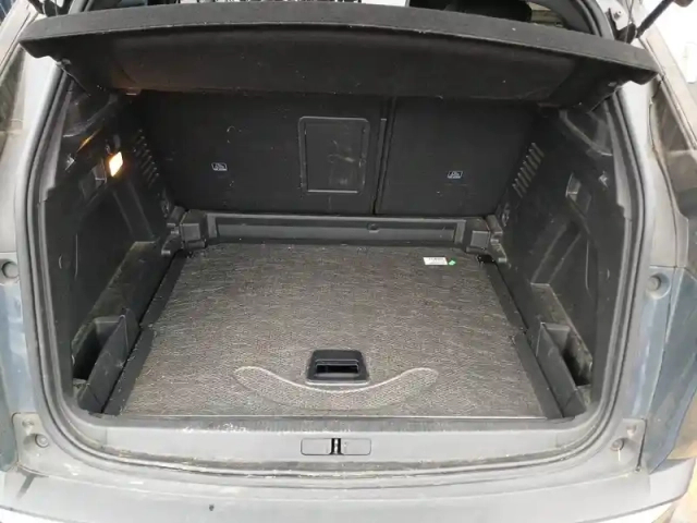 Peugeot 3008 puretech 130ch s&amp;s eat8 — photo 60