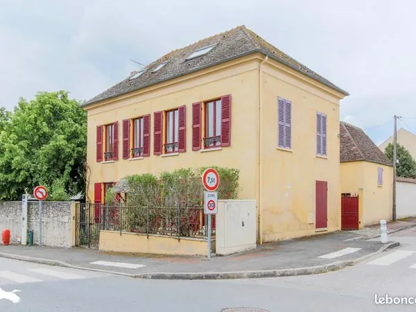 Maison 6 pièces 194 m²