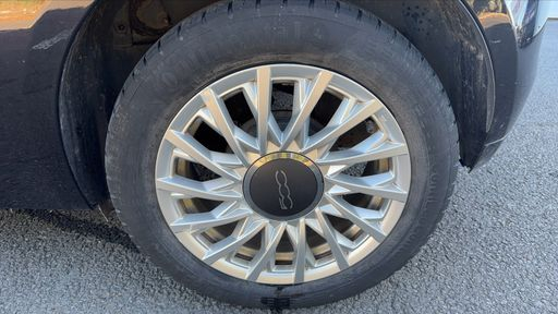 Fiat 500 1.2 69 - Lounge – 2018 – 78455 km – Essence – Boîte Manuelle — photo 10