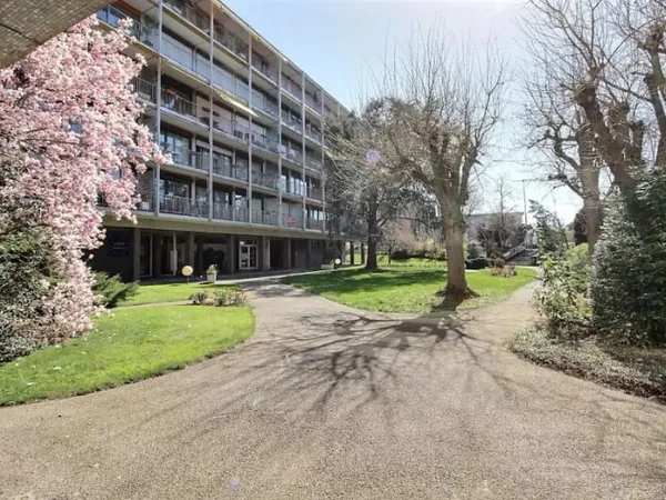 Appartement 2 pièces 66 m²