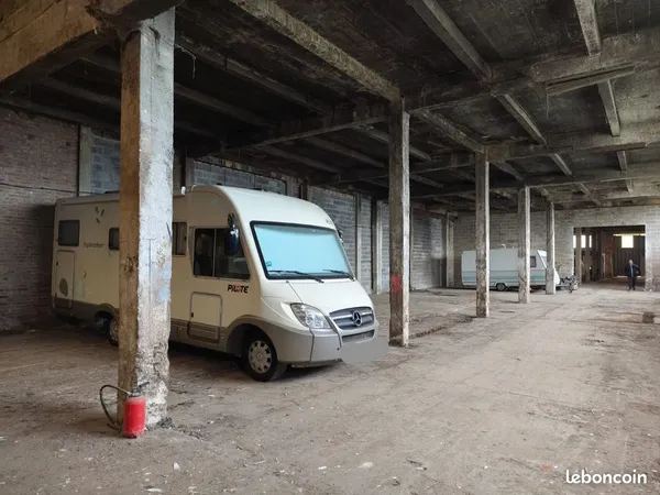 Location emplacement, hivernage, auto moto, camping car, caravane, bateau