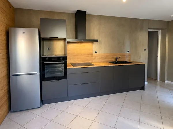 À LOUER - T2 MEUBLÉ DE 39 m² - RÉNOVÉ