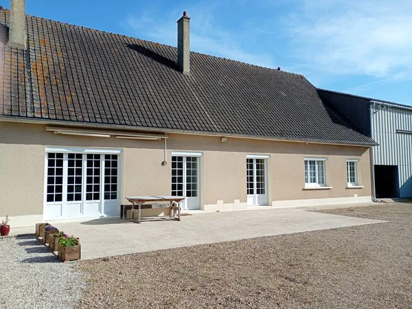 MAISON FAMILIALE