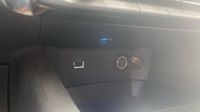 Peugeot 3008 HYBRID 225ch Allure Pack e-EAT8 — photo 30