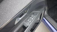 Peugeot 3008 1.5 BlueHDi 130ch E6.c Allure S&S EAT8 — photo 19