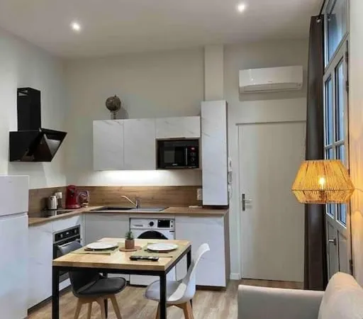Studio meublé en souplex de 25m² refait à neuf